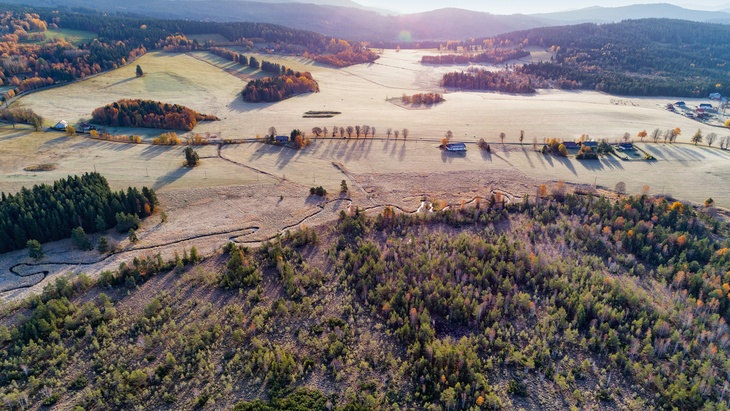 Šumava, ilustrační obrázek, Fotolia.com © murmakova Šumavský park nepřipraví podnikatele o pozemky, řekl soud