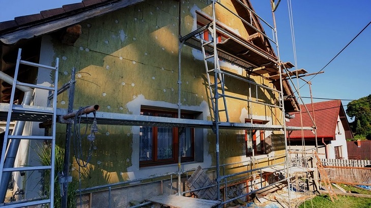 Podmínky pro získání dotace Nová zelená úsporám jsou u rekonstrukcí starších domů poměrně přísné Podmínky pro získání dotace Nová zelená úsporám jsou u rekonstrukcí starších domů poměrně přísné
