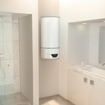 Inteligentní elektrický ohřívač vody Lydos Hybrid firmy Ariston