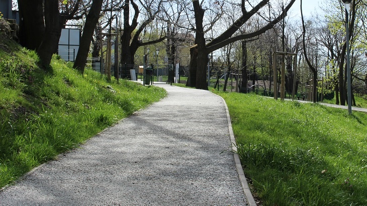 Unikátní řešení zadržování srážek v urbanizovaném prostředí Unikátní řešení zadržování srážek v urbanizovaném prostředí
