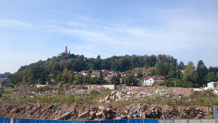 Zbouraný areál Tepny je uprostřed okresního města hned pod Náchodským zámkem, foto: Ing. arch. Jakub Kopecký