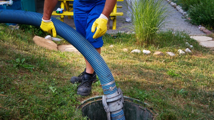 Požadavky na odvoz obsahu jímek u rodinných domů se zpřísní