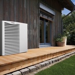 Tepelná čerpadla Vaillant aroTHERM odebírají tepelnou energii, která je obsažena v okolním prostředí (vzduchu) a účinně ji předávají dále do otopné soustavy. Správným návrhem tohoto systému může domácnost ušetřit víc jak dvě třetiny nákladů na vytápění. Vystavovatel: Vaillant Group Czech s.r.o.