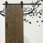 Posuv po zdi – Design line, Dveře Primum P v dekoru dýha dub vintage Zdroj: dverecag.cz