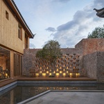 Moderní hotel skvěle zapadl do památkové zóny UNESCO Foto – Hiromatsu, Yuming Song (Beijing Ruijing Photo)