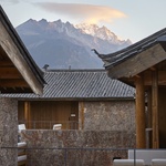 Moderní hotel skvěle zapadl do památkové zóny UNESCO Foto – Hiromatsu, Yuming Song (Beijing Ruijing Photo)