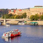 Mánesův most - mezi Rudolfinem a Malou stranou © Artur Bogacki - Fotolia