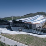 Lyžařské středisko, kde můžete lyžovat i bez sněhu Foto: Feng Shao
