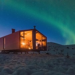 Turistická útulna za polárním kruhem poskytuje jedinečný výhled  Foto: Artem Lasovsky, Ivan Ovchinnikov, Galina Latushko 