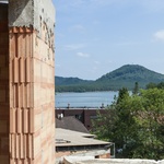 Lakepark residence na břehu Máchova jezera Zdroj: EBM Construct