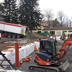 Stavební technika pro manipulaci s pěnovým sklem Refaglass