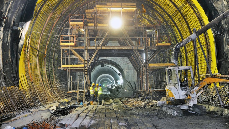 Stavba metra, ilustrační obrázek © fotolia.com, ahmety34 Na Pankráci byly zahájeny práce pro geologický průzkumu metra D