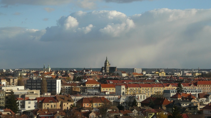Hradec Králové, Ilustrační obrázek, Fotolia.com Hradecký kraj navýšil podporu na výměnu kotlů o 2,2 milionů korun