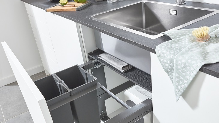 Společnost GROHE představuje vestavné odpadkové koše Společnost GROHE představuje vestavné odpadkové koše