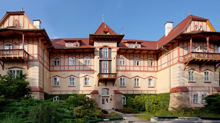 Osobitá architektura a sláva českých lázní Osobitá architektura a sláva českých lázní