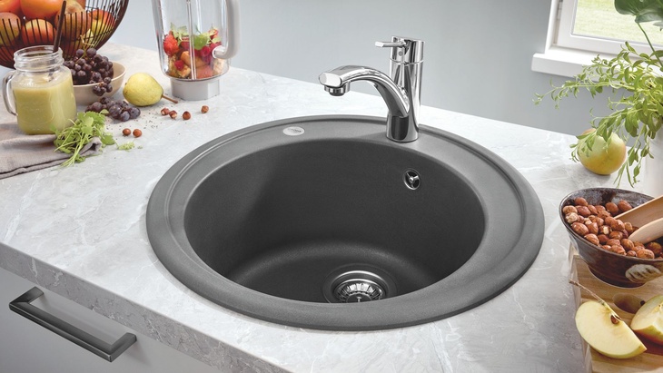 Grohe rozšiřuje sortiment kuchyňských dřezů o barevné kompozitní dřezy Grohe rozšiřuje sortiment kuchyňských dřezů o barevné kompozitní dřezy