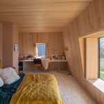 Rodinnou farmu přestavěli na luxusní bydlení s ubytováním pro hosty Foto: Ossip van Duivenbode