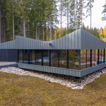 Rodinný dům u jezera vznikal podle okolní krajiny Foto: Marc Goodwin, Archmospheres