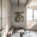 Moderní loft vznikl ve staré bratislavské továrně. Šedivý ale útulný Foto: Lousy Auber