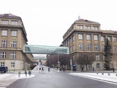 Lávky v pražské univerzitní zóně budou spojovat budovy