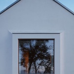 Současný vesnický dům. Co to je? Architekti našli odpověď Foto: Jakub Skokan a Martin Tůma / BoysPlayNice