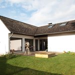 Přízemní dřevostavba ze 70. let prošla kompletní rekonstrukcí exteriéru a interiéru © Fermacell