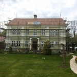 Střecha čeká na pokladku nové krytiny