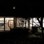 Z cihlárhy v Čachticích je rodinný dům. Původní cihly využili architekti netradičně na střeše Foto: Tomáš Manina