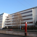 Státní reformní reálné gymnasium (Gymnasium Dr. Edvarda Beneše) čp. 330/XIX, Evropská 33, Gymnazijní 3