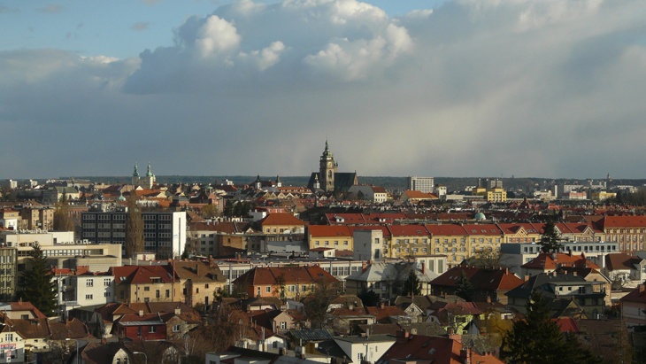 Výstavba bytů v hradeckém kraji do října klesla o 14 procent