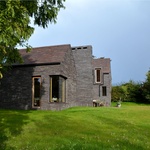 Cihlový dům formuje vše dobré: skandinávská jednoduchost, britský styl a dánská spokojenost Foto: FORCE4 Architects