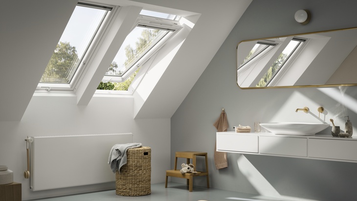Nové střešní okno VELUX s trojsklem a prémiovými benefity za dostupnou cenu Nové střešní okno VELUX s trojsklem a prémiovými benefity za dostupnou cenu