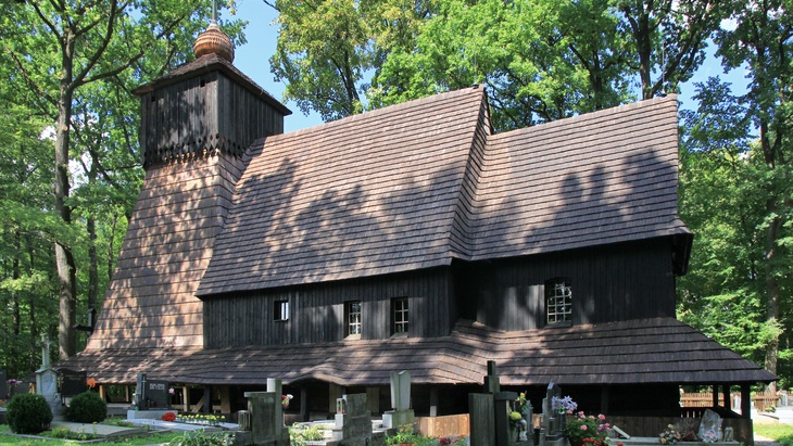 Kostel v Gutech - původní stavba, foto: Hons084 / Wikimedia Commons Kostel v Gutech - původní stavba, foto: Hons084 / Wikimedia Commons
