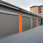 Školky ze dřeva, které lze přestěhovat. Když architekti navrhují šetrné a zdravé stavby pro děti  Foto: KOMA MODULAR