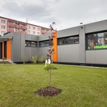 Školky ze dřeva, které lze přestěhovat. Když architekti navrhují šetrné a zdravé stavby pro děti  Foto: KOMA MODULAR