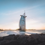 Burdž al-Arab v celé své kráse, jeden z nejluxusnějších hotelů světa Zdroj: pexels.com