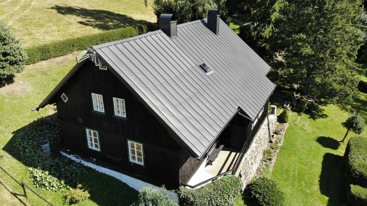 Zdroj: Lindab střešní krytiny Zdroj: Lindab střešní krytiny