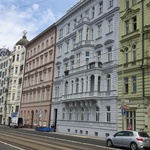 Již 3,5 roku ošetřen historický činžovní dům v Praze na Rašínově nábřeží  Zdroj: FN-NANO
