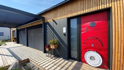 Blower door test